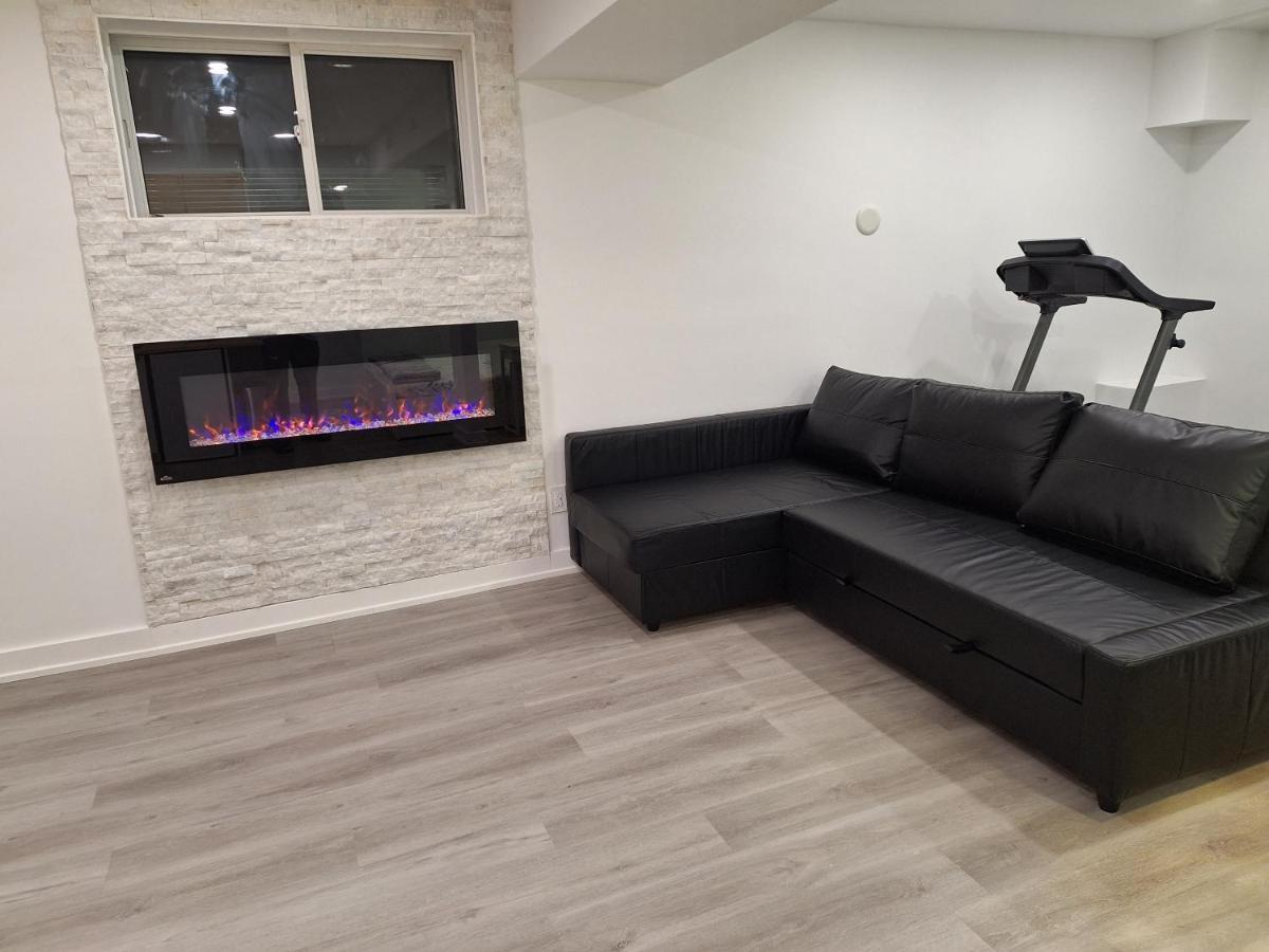 Independent Basement Studio Suite Ottawa Dış mekan fotoğraf