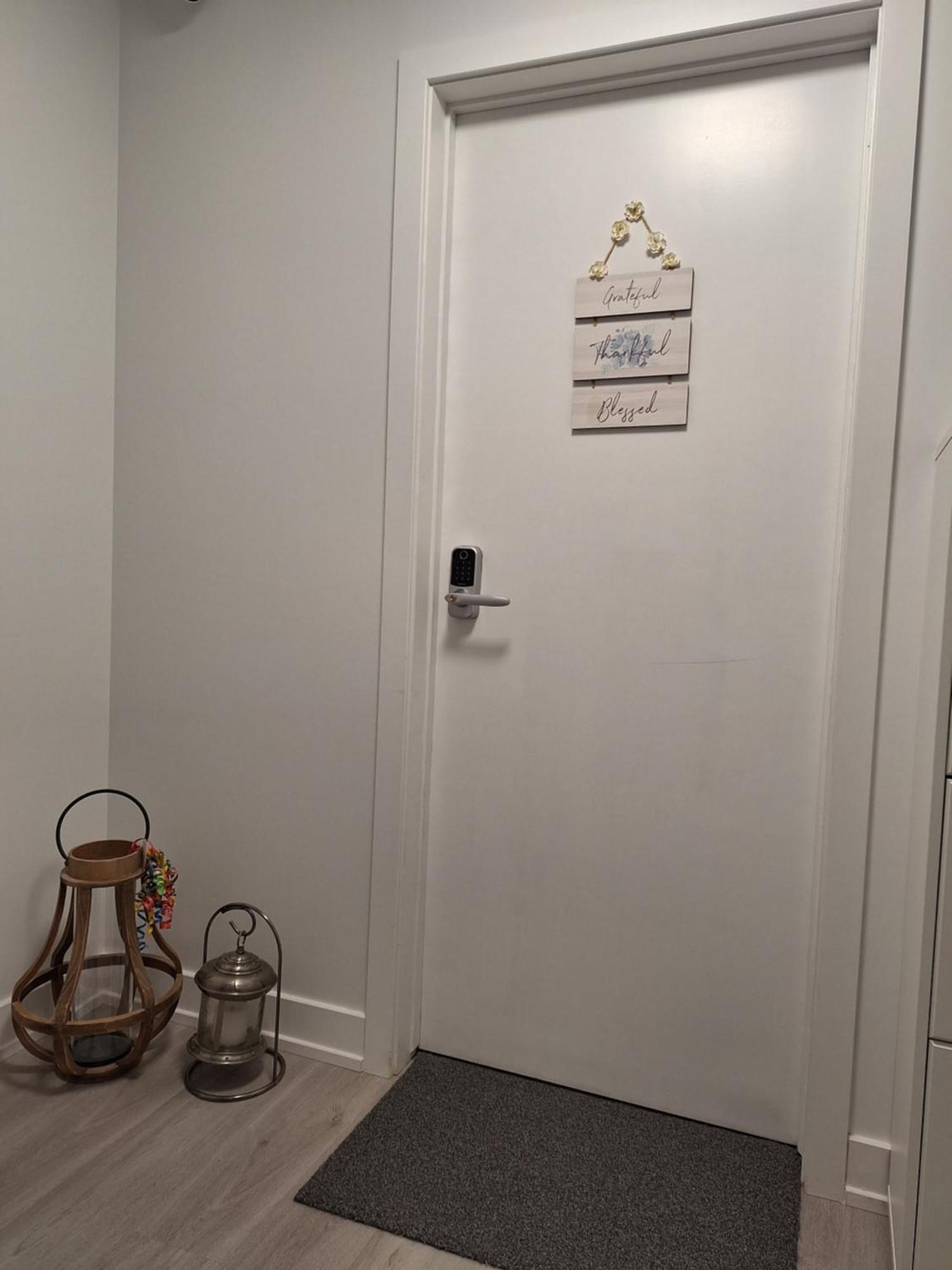Independent Basement Studio Suite Ottawa Dış mekan fotoğraf